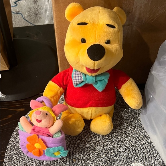 Other - Vintage 1998 Pooh Bear and Piglet